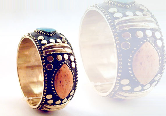 Resin bangles